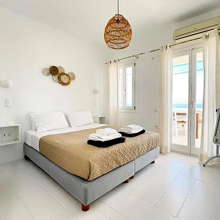 Zeos - Cycladic House Close To The * Ampelas